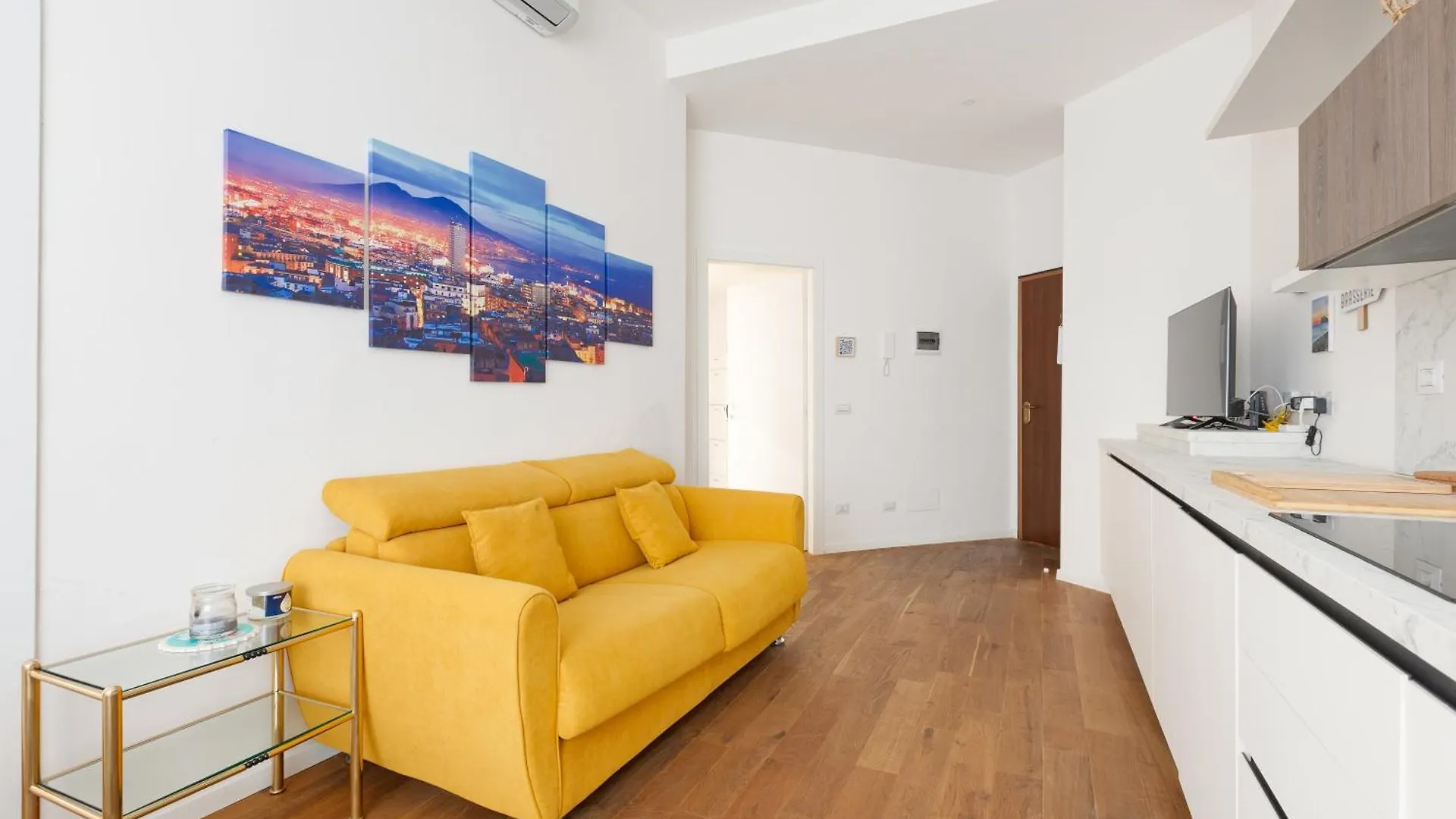 Apartment Repubblica - Centrale - Moderno Trilocale Milan
